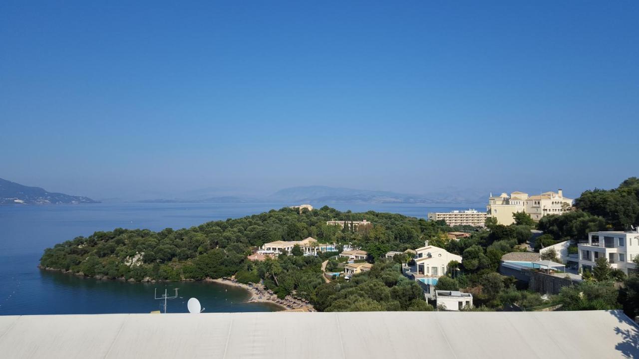 Dimitra Apartments K กอมเมนโน ภายนอก รูปภาพ